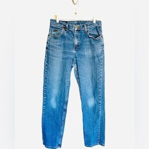 VINTAGE RIDERS Denim Mom‎ Blue Jeans High Waisted Sz 8, rise 10” Inseam 29”.